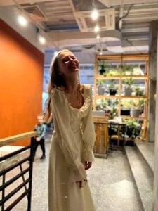 BarbaraDavKiss Public Pic 4