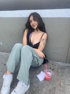 aylin_rousse Just me🐈‍⬛🖤 Pic