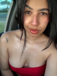 piper-sweett Public Pic 3