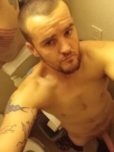 chad23162 Public Poză 2