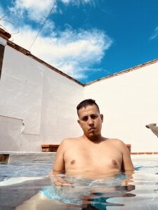 Liana_Asaff Pool party Pic 7