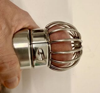 Public od 69FanausFR  4 snímek