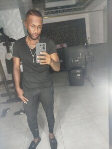 Public de Ostinsanto  3 photos