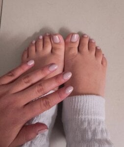 Victoria_Beaumont teasing a little 😈🫦 slika