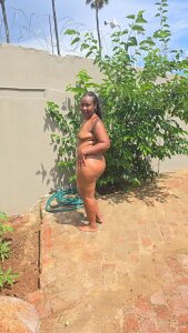 Pretty-001 Public Pic 4