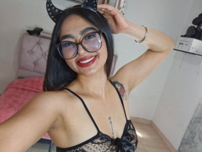 Zdjęcia harper_funny 🖤❤️‍🔥:  2