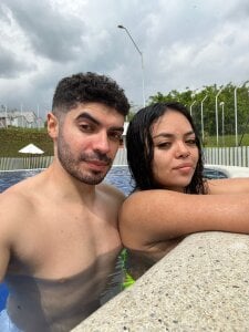 LaraandAxel relax day 圖片