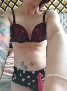 Tiara_XOX Me صورة واحدة|Tiara_XOX Me صورتان|Tiara_XOX Me  4 صور|Tiara_XOX Me  4 صورة