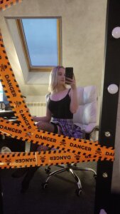 Carolin_Miller My beginning Pic 3