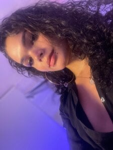 GiaFaaris selfies Pic 3