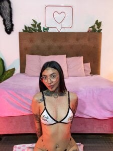 Ashley_Blum_ SEXY PICS Immagine  5