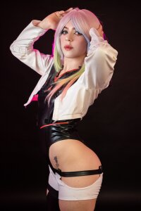 JadeSummerrのDigital Seduction (Cyberpunk)の 4枚の写真