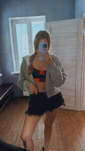 Eva_Renny Public Pic