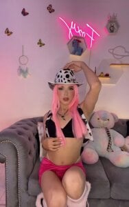 kendallspears_1 Pink girl🌸💋 Pic 4