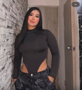 _tina_lee_ Public  2. fénykép