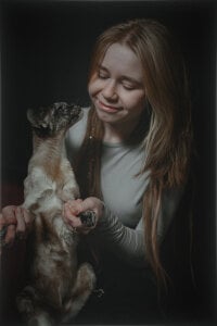 Austeja_Ona Warm Darkness Foto 6