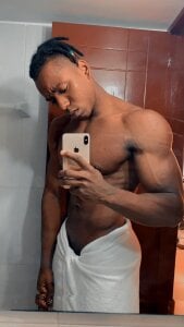 rogger_physique Public Pic 2