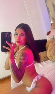 AishaKassandra hey Immagine 