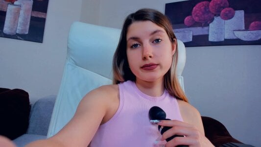 DanitaEibell close-up 2 Pic 9