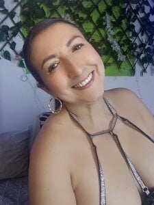 any_mour Yummy Hình 3