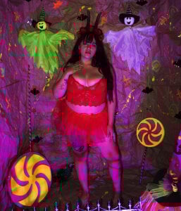 Rouse_f_w happy halloween Pic 3