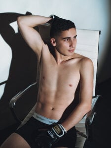 Public de ryanlevi1  7 Imagens