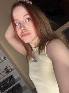 MaliaBourraine before the beginning<3 Immagine 