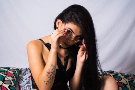 Free de Nina-monroe  5 Imagens