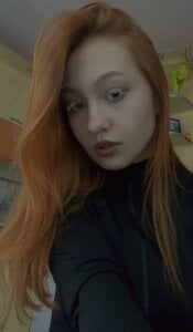 BeckyGales: Public ( 2 фото)