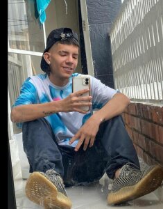 Holmes_Andrew Public Pic 5