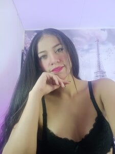 daniela_rivasthl Public Hình