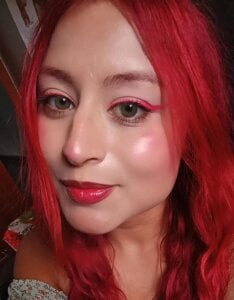 Mia_Tailor_Bms Public Pic