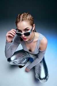 RinaModel me in 1990 hehehe зображення