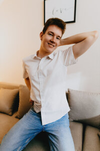 Teddy_Parkers Do you like my white shirt? Pic 4