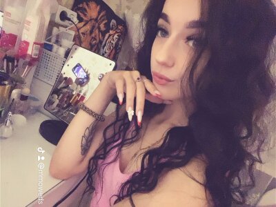 Anora_Lyubov Public Pic 5