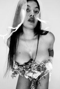 Lexy_tayのI'll be your sexy and delicious girlfriend this Halloween.の 3枚の写真