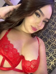 LisaBlaer Dangerous in red💋🚨 Billede 2