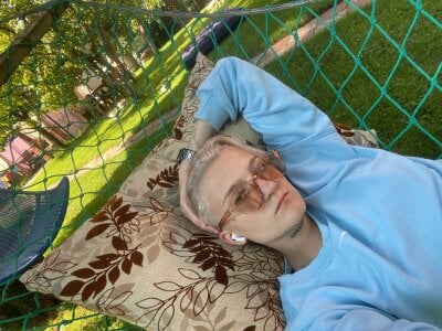 meow de Evandivaa  4 Imagens