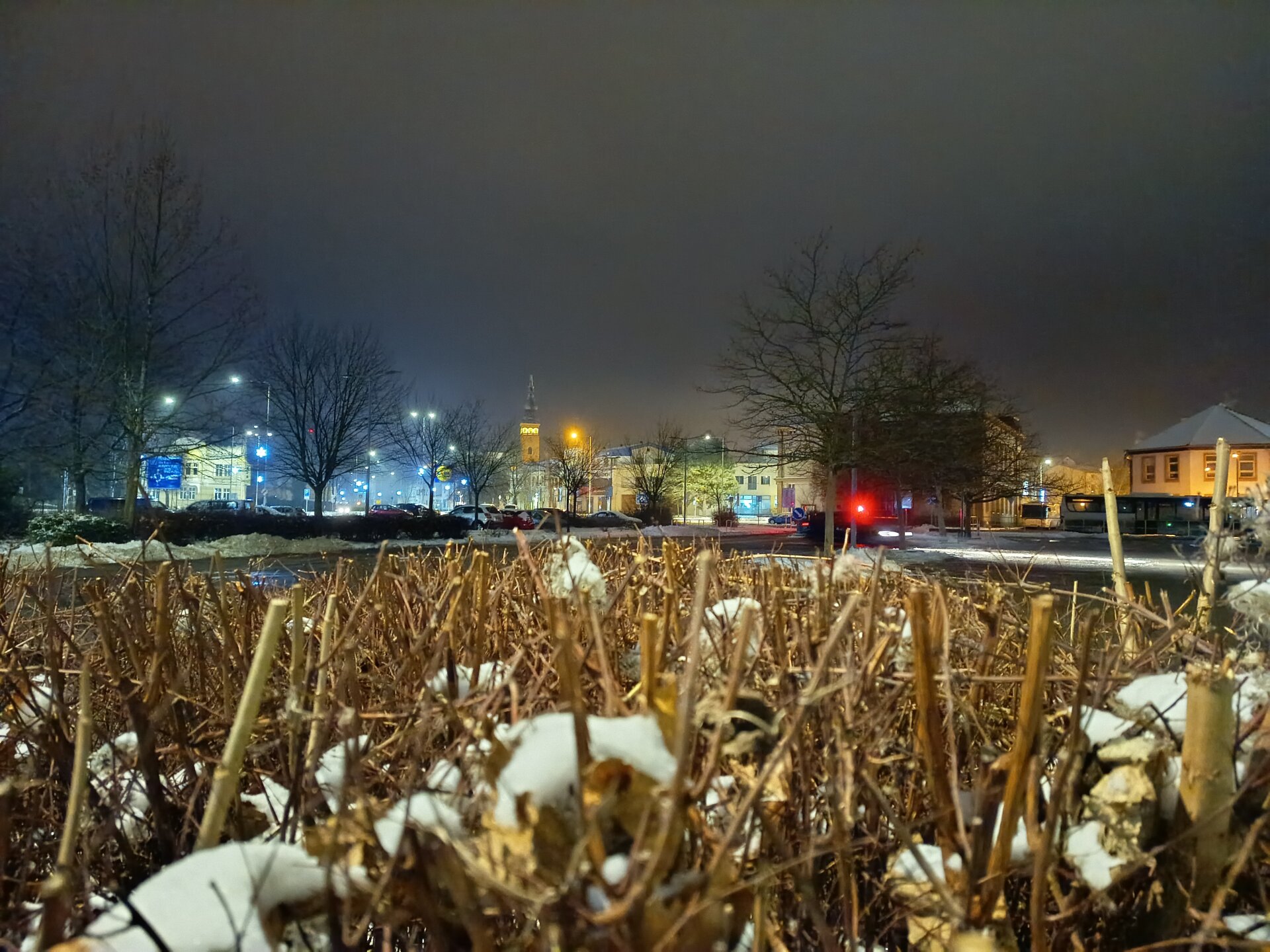 HonzaRe Public Immagine  3