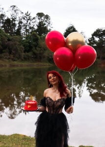 Birthday energy only.🎉⚡ de zzoe_  5 Imagens