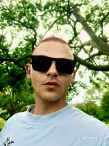 THOMMONSTER5299 Public  7. fénykép