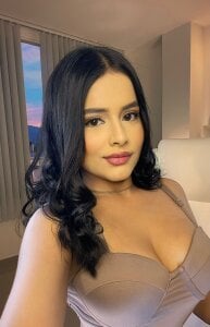 Viictoria_jones Public 圖片