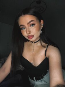 Amelliya_Abril