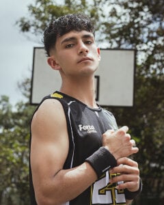 Axel_Draven Young & Bold ⛹️‍♂️ Pic 3