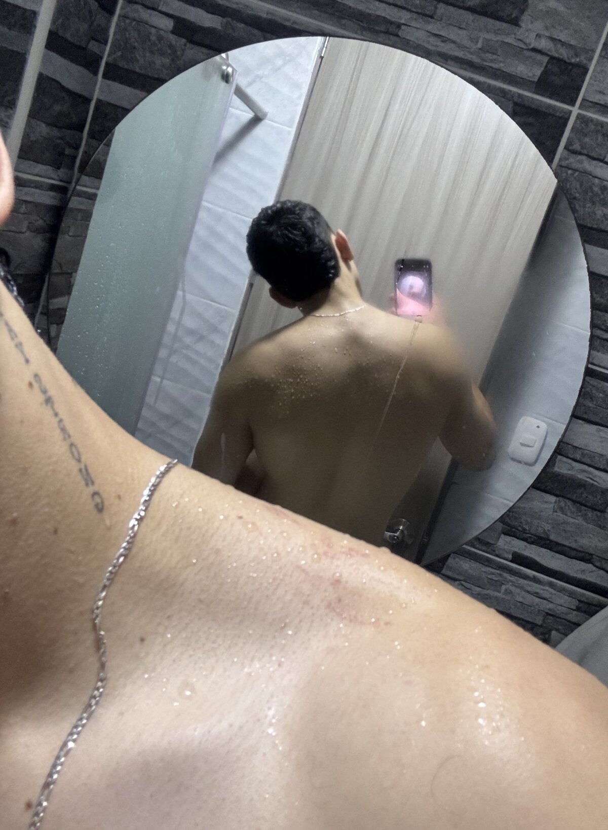 alex_cumfit1 adlı kullanıcının viral fotoğrafları:  2250