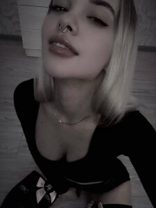 Marybronce Public Pic