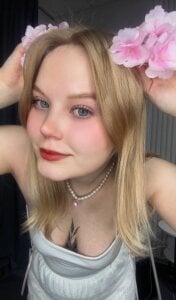 Essie_Fanning: your little girl ( 4 фото)