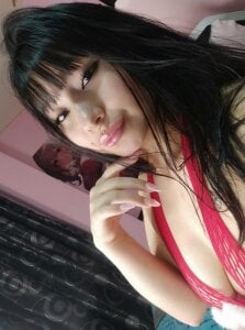 WHO WANTS? de Zulema_R1  2 Imagens