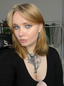 EarthaAlison