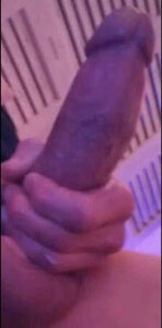 Twattagecottage1 me again Pic